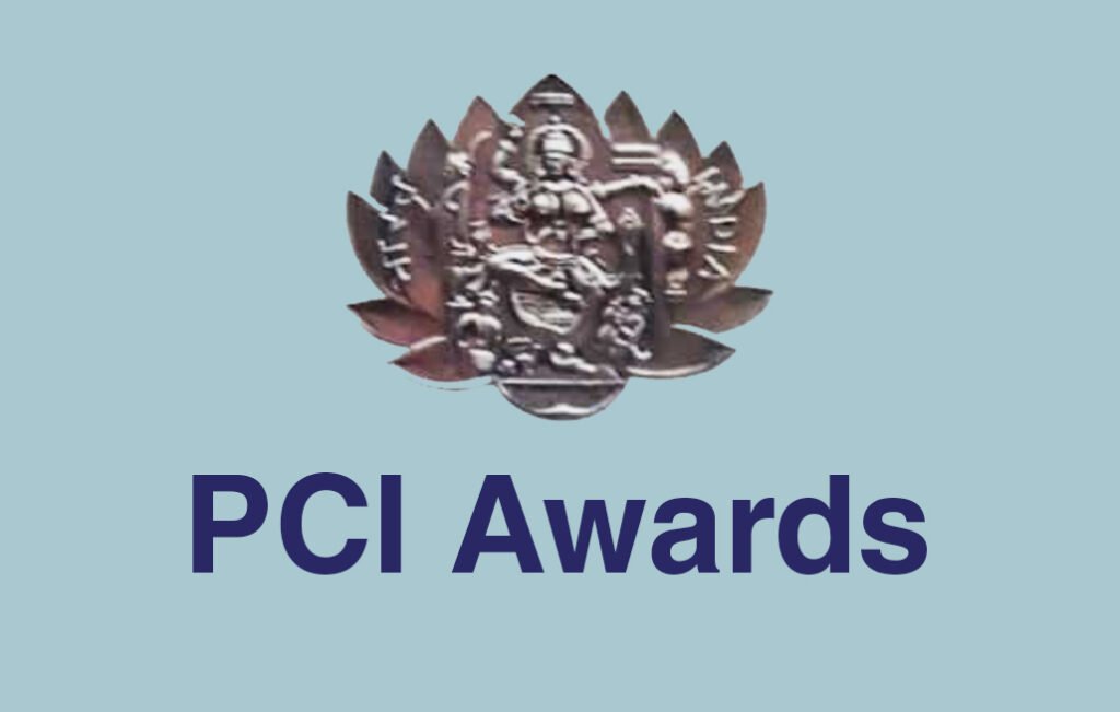 Awards Edit1